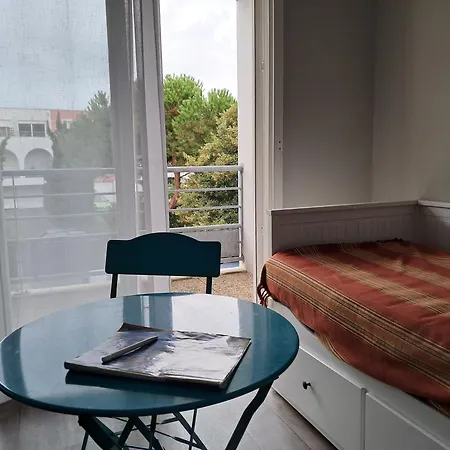 Residentiel Apartment